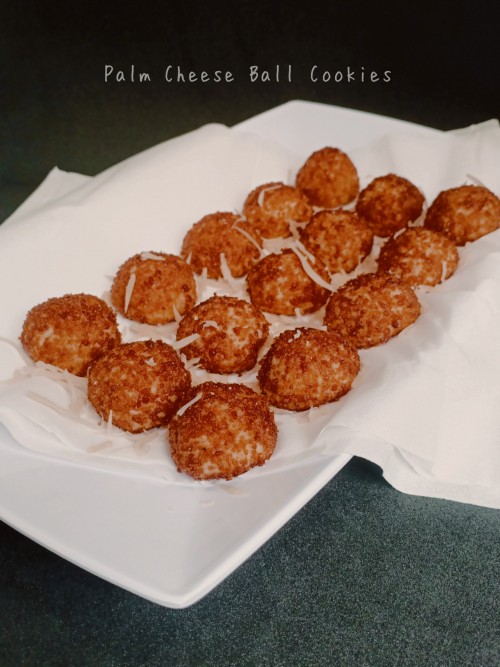 Palm Cheese Ball Cookies