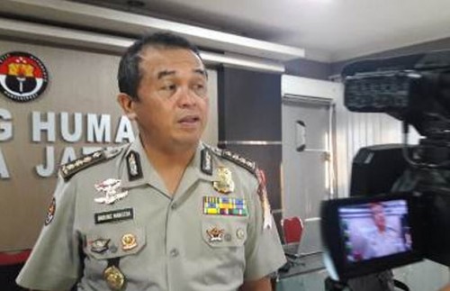 Kabid Humas Polda Jatim Kombespol Frans Barung Mangera