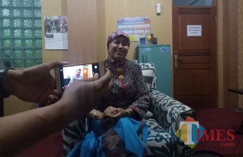 Kepala Dinas Pendidikan Kota Malang Dra. Zubaidah, MM (foto: Imarotul Izzah/Malang Times)
