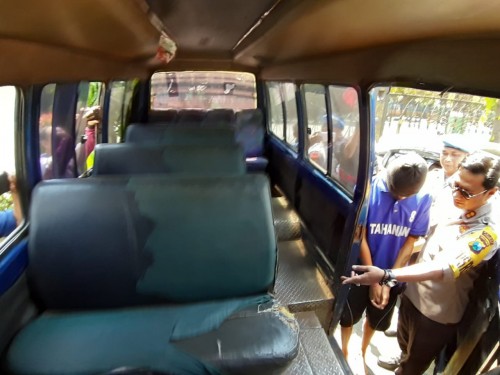 Pelaku perkosaan di dalam mobil MPU