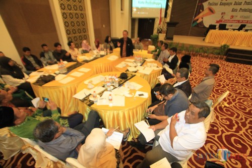 Suasana diskusi fasilitasi evaluasi pemilu 2019 yang digelar KPU Kota Probolinggo di Ballroom Bromo Park Hotel (Agus Salam/Jatim TIMES)