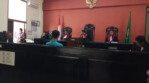 Agus Iriyanto menjalani persidangan di Pengadilan Negeri Banyuwangi