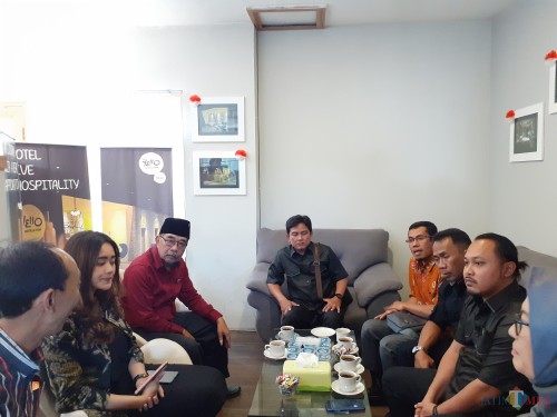 Anggota Komisi C DPRD Kota Malang saat melakukan sidak ke Apartemen Nayumi Sam Tower (Arifina Cahyanti Firdausi/MalangTIMES)