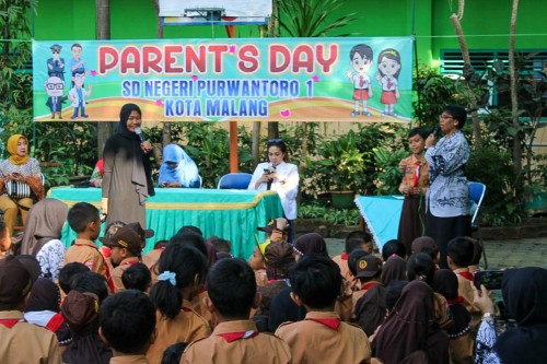 Parents Day SDN Purwantoro 1 Malang. (Foto: Humas)