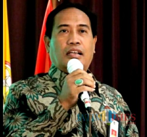 M Hidayat Kepala Dinas Pendidikan Kabupaten Malang mengatakan masih butuh GTT di satu sisi dan juga mendukung kebijakan Mendikbud Muhadjir Effendy terkait stop angkat guru honorer (Nana)