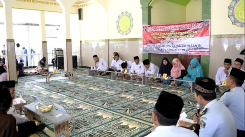 Anggota rutan ikuti perlombaan dengan serius