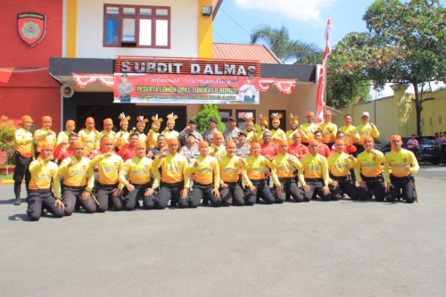 Sabhara Polres Blitar Kota jadi yang terbaik di ajang Lomba Drill Borgol dan Tongkat tingkat Polda Jatim.