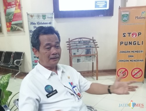 Iriantoro Kepala DPMPTSP Kabupaten Malang menyatakan tidak bisa menolak ajuan alih fungsi lahan di wilayahnya asal ketahanan pangan terjaga (Nana)