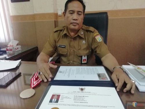 Kepala Dinas Pendidikan Kabupaten Malang M Hidayat menegaskan pendidikan karakte bukan hanya ditujukan pada siswa saja, tapi juga pendidiknya (Nana)