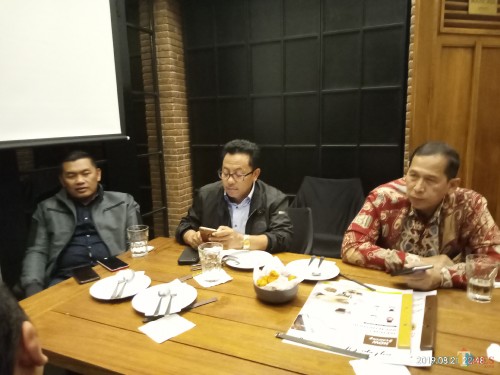Dari kiri, Kapolres Malang Kota, AKBP Asfuri, Wali Kota Malang, Sutiaji dan Kepala Bagian Tata Usaha dan Umum Sekretariat Deputi Bidang Kamtibmas (Anggara Sudiongko/MalangTIMES)