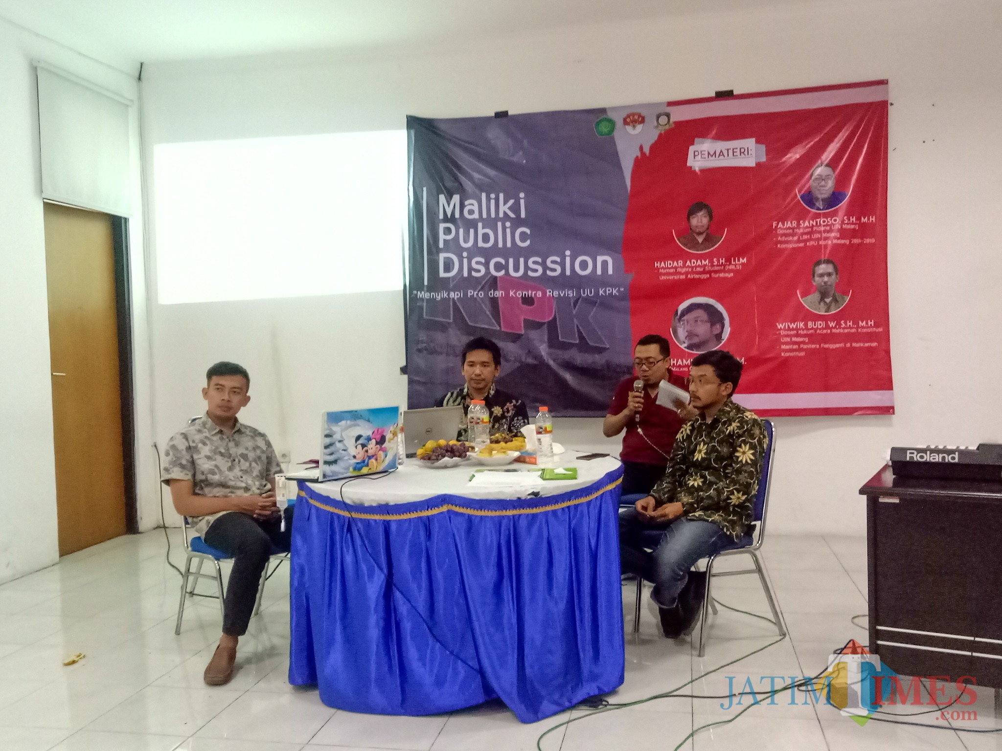 Maliki Public Discussion