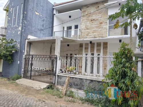 Rumah terduga teroris yang berada di Jalan Papa Biru, Kelurahan Tulusrejo, Kecamatan Lowokwaru, Kota Malang (Hendra Saputra)
