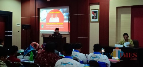 Bupati Blitar Rijanto saat membuka workshop dan lokakarya gerakan pemberdayaan masyarakat melalui pendekatan ekosistem digital (Foto: Aunur Rofiq/BlitarTIMES)