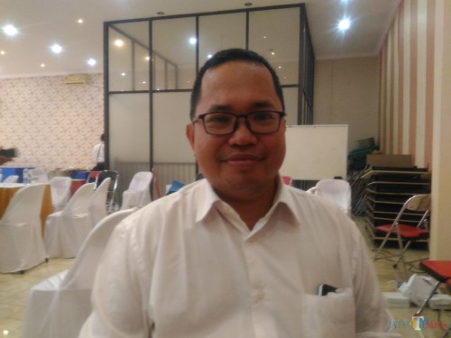 Yusniyar Noermansyah Ketua Gapensi Lumajang periode 2019-2024 (Foto : Moch. R. Abdul Fatah / Jatim TIMES)