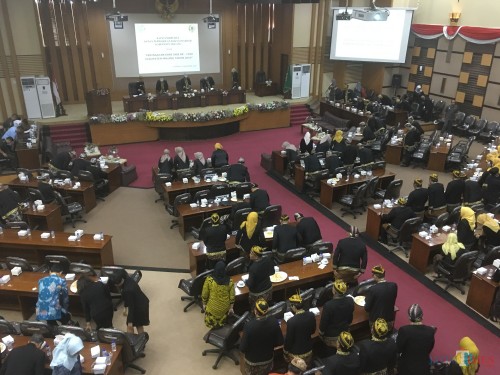 Situasi rapat paripurna DPRD Kabupaten Malang (Foto : Ashaq Lupito / MalangTIMES)