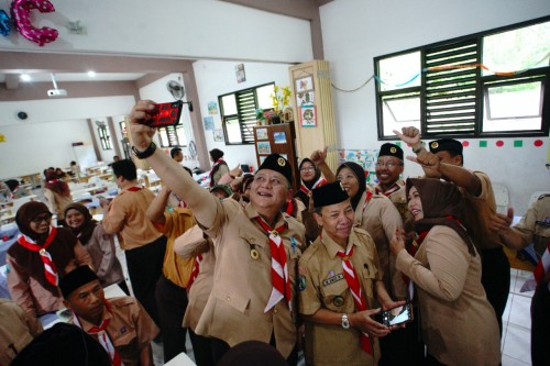 Wawali Surabaya Whisnu Sakti Buana