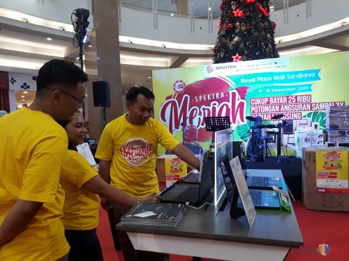 Spektra Meriah di Royal Plaza Surabaya