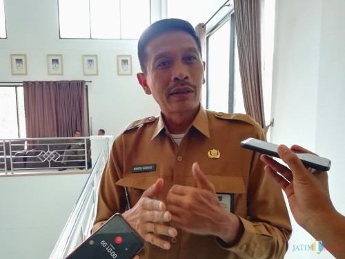 Wahyu Hidayat Kepala DPKPCK Kabupaten Malang memastikan 250 unit RTLH di Pujon telah diselesaikan (Nana)