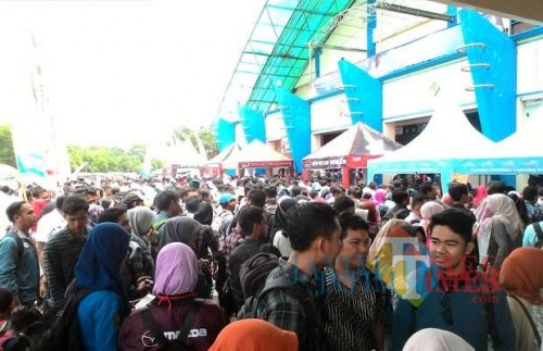Para pencari kerja di Kabupaten Malang yang didominasi para lulusan SMK/SMA dan sederajat (Nana)