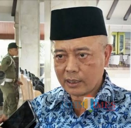 Bupati Malang Sanusi dibuat berang dengan adanya GTT yang memalsukan ijazah dan instruksikan untuk lakukan skrining ke OPD. terkait (Nana)