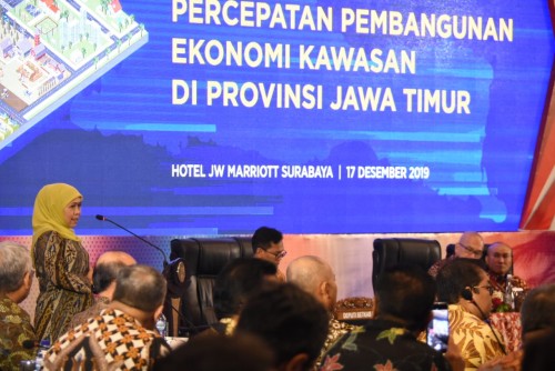 Gubernur Jatim Khofifah
