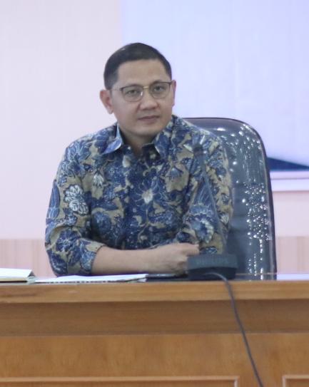 Plt Kabiro Humas dan Protokol Aries Agung