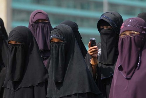 Ilustrasi perempuan bercadar. (Foto istimewa)