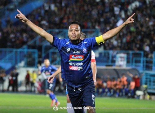 Kapten Arema FC Hamka Hamzah di kompetisi Liga 1 2019 lalu. (official Arema FC)
