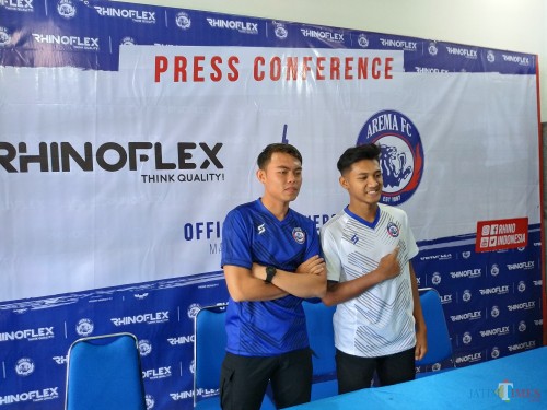 Jersey pra musim Arema FC (Hendra Saputra)