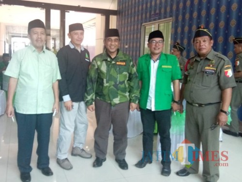 Ketua GP Ansor Kabupaten Malang Husnul Hakim (2 dari kanan) dalam acara Rakorcab Banser (GP Ansor for MalangTIMES)