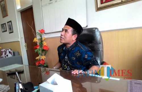 Abdurrachman atau Gus Dur saat masih menjabat sebagai Kepala Dinas Kesehatan Kabupaten Malang (dok MalangTimes)
