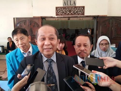 Kepala Lembaga Layanan Pendidikan Tinggi (LLDikti) Wilayah VII Prof Dr Ir Suprapto DEA. (Foto: Ima/MalangTIMES)