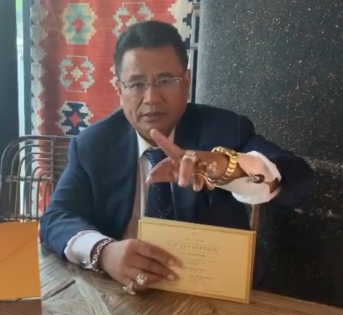 Pengacara kondang Hotman Paris Hutapea (Foto: instagram @hotmanparisofficial)