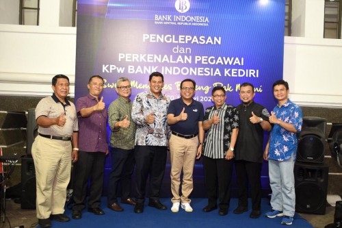 Foto Instimewa