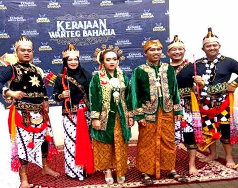 Kerajaan Warteg Bahagia (sindonews.com)