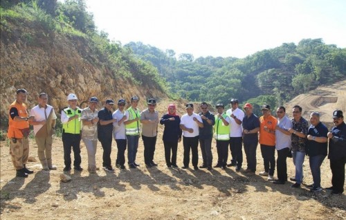 Pembangunan wilayah Malang Selatan terus dikebut, baik sisi infrastruktur jalan sampai fasilitas pendukung pariwisata oleh Pemprov Jatim. (Foto: Istimewa)