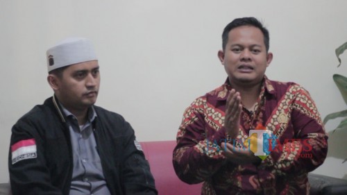 Ketua Fraksi PKS DPRD Kota Malang, Trio Agus Purwono (kanan) (dokumentasi MalangTIMES)