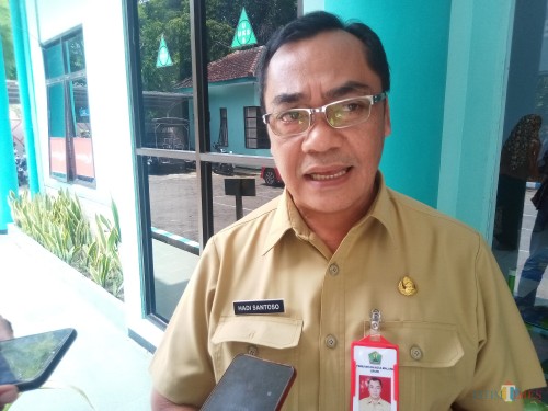 Kepala DPUPRPKP Kota Malang, Hadi Santoso usai melakukan paparan proyek kegiatan di Kecamatan Sukun. (Anggara Sudiongko/MalangTIMES)