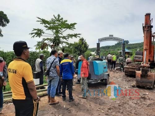 Jembatan Dau yang ambrol kembali akan menggerus anggaran daerah dengan nilai kisaran Rp 500 juta (dok MalangTimes)
