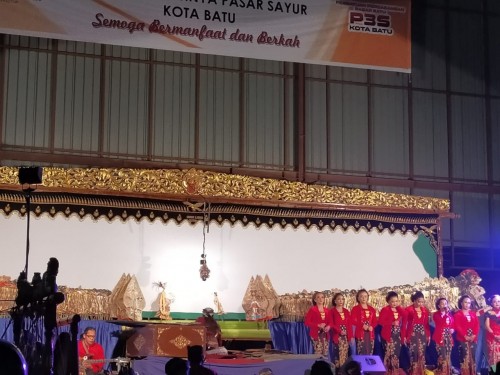 pertunjukan wayang kulit