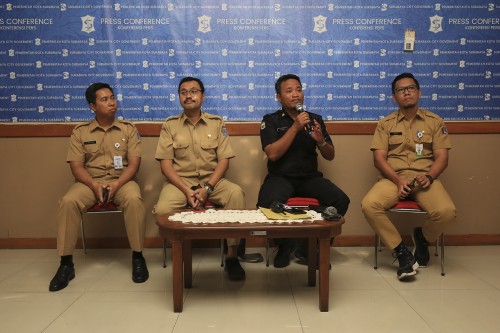 Konferensi Pers yang digelar Humas Pemkot Surabaya