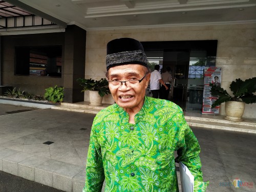 KH Muhammad Hadi Mahfuzd atau Gus Hadi, ketua MUI Kabupaten Tulungagung / Foto : Anang Basso / Tulungagung TIMES
