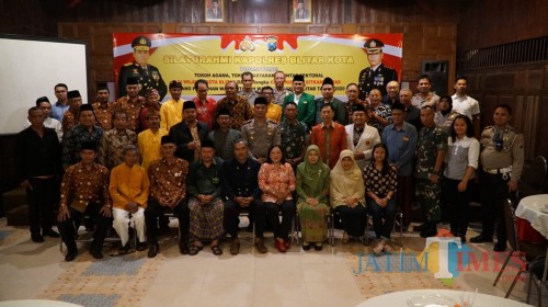 Silaturahmi Kapolres Blitar Kota dengan Togatomas.(Foto : Team BlitarTIMES)