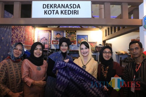 Dekranasda Kota Kediri Turut Ambil Bagian Dalam Perayaan HUT Dekranas Ke-40. (Foto: Ist)