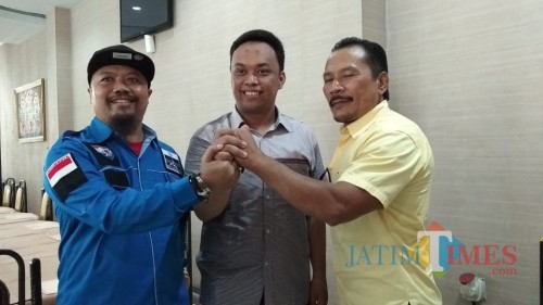 (Dari kiri ke kanan) Ito Tubagus Aditya, Henry P Anwar, dan M Hardi Usodo. (Foto : Team BlitarTIMES)