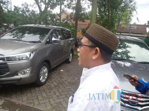 Abdurrachman atau Gus Dur saat kembali diperiksa Kejari dalam kasus korupsi dana kapitasi kesehatan di Kabupaten Malang (dok MalangTimes)