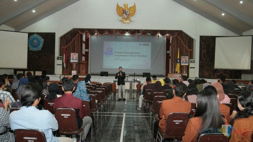 Mahasiswa Unikama mengikuti Pelatihan Meningkatkan Kemampuan Critical Thinking. (Foto: Mamat for MalangTIMES)