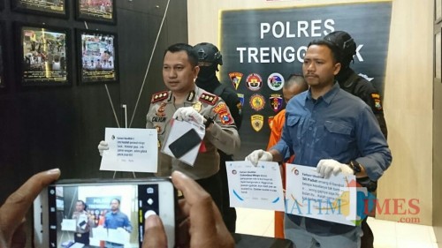 Press Rilis pencemaran nama baik melalui solial media Facebook