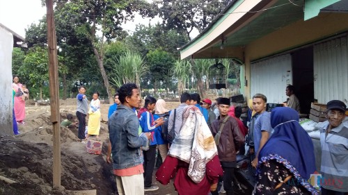 Suasana Door to Door