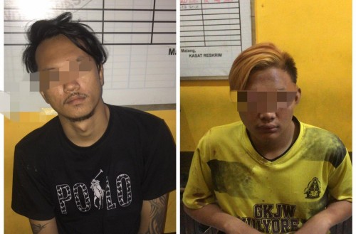 Kedua pelaku yang telah puluhan kali beraksi, kini telah diamankan petugas (Ist)